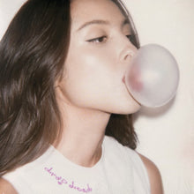 Laden Sie das Bild in den Galerie-Viewer, Olivia Rodrigo : Drop Dead (7", Single, Ltd, Pin)
