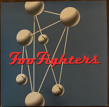 Laden Sie das Bild in den Galerie-Viewer, Foo Fighters : The Colour And The Shape (2xLP, Album, RE, MPO)
