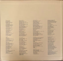 Laden Sie das Bild in den Galerie-Viewer, Joni Mitchell : Court And Spark (LP, Album, Ltd, Num, RE, 180)
