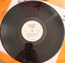 Laden Sie das Bild in den Galerie-Viewer, Weezer : 1192 (LP)
