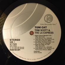 Laden Sie das Bild in den Galerie-Viewer, Tom Scott &amp; The L.A. Express : Tom Cat (LP, Album, Promo)
