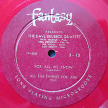 Laden Sie das Bild in den Galerie-Viewer, Dave Brubeck Quartet* Featuring Paul Desmond : Jazz At The College Of The Pacific (10", Album, Red)
