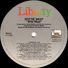 Laden Sie das Bild in den Galerie-Viewer, Dottie West : Wild West (LP, Album)
