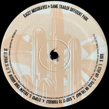 Laden Sie das Bild in den Galerie-Viewer, Kacey Musgraves : Same Trailer Different Park (LP, Album)
