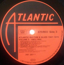 Laden Sie das Bild in den Galerie-Viewer, Various : Atlantic Rhythm &amp; Blues 1947-1974 (Volume 5 1962-1966) (2xLP, Comp, Gat)
