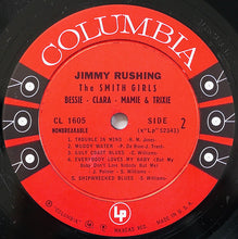 Laden Sie das Bild in den Galerie-Viewer, Jimmy Rushing And The Smith Girls : Bessie - Clara - Mamie &amp; Trixie (The Songs They Made Famous) (LP, Album, Mono)
