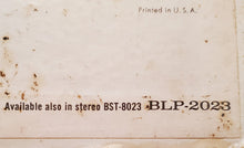 Laden Sie das Bild in den Galerie-Viewer, The Ventures : I Walk The Line And Other Giant Hits (LP, Mono, RP)
