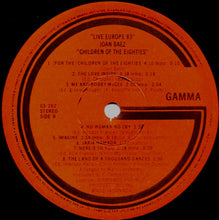 Laden Sie das Bild in den Galerie-Viewer, Joan Baez : Live Europe 83 - Children Of The Eighties (LP, Album)
