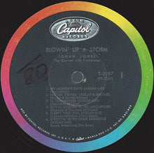 Laden Sie das Bild in den Galerie-Viewer, The Jonah Jones Quartet . . . With Four Trombones* : Blowin&#39; Up A Storm (LP, Album, Mono, Scr)
