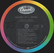 Laden Sie das Bild in den Galerie-Viewer, The Jonah Jones Quartet . . . With Four Trombones* : Blowin&#39; Up A Storm (LP, Album, Mono, Scr)
