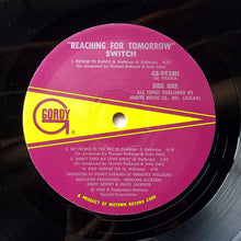 Laden Sie das Bild in den Galerie-Viewer, Switch (6) : Reaching For Tomorrow (LP, Album)

