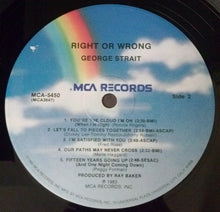 Laden Sie das Bild in den Galerie-Viewer, George Strait : Right Or Wrong (LP, Album, Pin)
