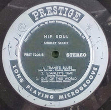 Laden Sie das Bild in den Galerie-Viewer, Shirley Scott : Hip Soul (LP, Album)
