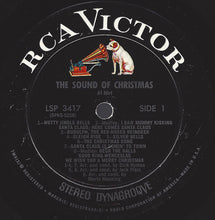 Laden Sie das Bild in den Galerie-Viewer, Al Hirt : The Sound Of Christmas (LP)
