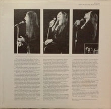 Charger l'image dans la galerie, Barbra Streisand : Live Concert At The Forum (LP, Album, Gat)
