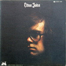 Laden Sie das Bild in den Galerie-Viewer, Elton John : Elton John (LP, Album, Mon)
