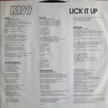 Laden Sie das Bild in den Galerie-Viewer, Kiss : Lick It Up (LP, Album, 53 )
