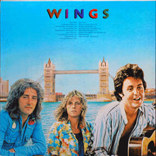 Laden Sie das Bild in den Galerie-Viewer, Wings (2) : London Town (LP, Album, Jac)
