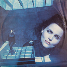 Load image into Gallery viewer, Belinda Carlisle : Heaven On Earth (LP, Album, Glo)

