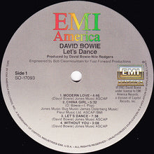 Laden Sie das Bild in den Galerie-Viewer, David Bowie : Let's Dance (LP, Album, Jac)
