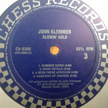 Laden Sie das Bild in den Galerie-Viewer, John Klemmer : Blowin' Gold (2xLP, Comp, Eur)
