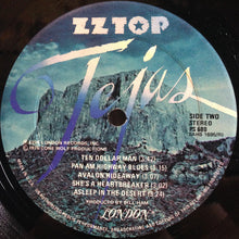 Laden Sie das Bild in den Galerie-Viewer, ZZ Top : Tejas (LP, Album, RIc)
