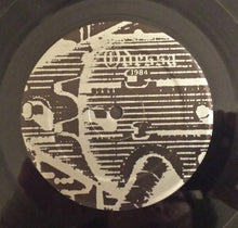 Laden Sie das Bild in den Galerie-Viewer, Research (3) : Research (LP)
