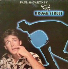 Laden Sie das Bild in den Galerie-Viewer, Paul McCartney : Give My Regards To Broad Street (LP, Album, Pit)
