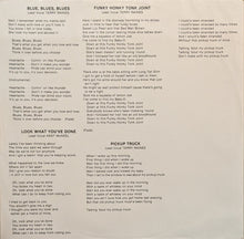 Laden Sie das Bild in den Galerie-Viewer, Chili (5) : Makin' Chili (LP, Album)
