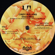 Laden Sie das Bild in den Galerie-Viewer, Cindy Bullens : Cindy Bullens Sneak Preview (12", Promo, Pro)
