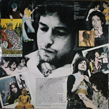Laden Sie das Bild in den Galerie-Viewer, Bob Dylan : Desire (LP, Album, Ter)
