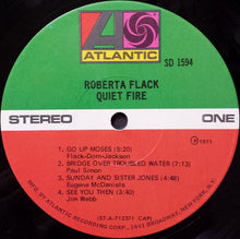 Laden Sie das Bild in den Galerie-Viewer, Roberta Flack : Quiet Fire (LP, Album, CAP)
