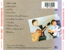 Laden Sie das Bild in den Galerie-Viewer, The Vaughan Brothers : Family Style (CD, Album, DAD)
