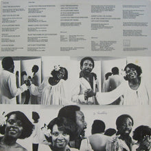 Laden Sie das Bild in den Galerie-Viewer, Thelma Houston &amp; Jerry Butler : Thelma &amp; Jerry (LP, Album, Mon)
