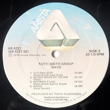 Laden Sie das Bild in den Galerie-Viewer, Patti Smith Group : Wave (LP, Album, Hub)
