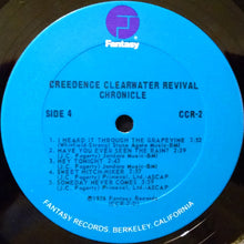 Charger l'image dans la galerie, Creedence Clearwater Revival Featuring John Fogerty : Chronicle - The 20 Greatest Hits (2xLP, Comp, RE, Pit)
