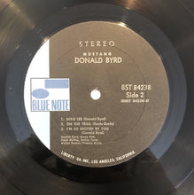 Laden Sie das Bild in den Galerie-Viewer, Donald Byrd : Mustang! (LP, Album, RP)

