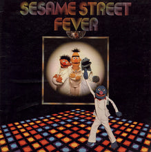 Laden Sie das Bild in den Galerie-Viewer, Sesame Street : Sesame Street Fever (LP, Album, Gat)
