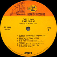 Laden Sie das Bild in den Galerie-Viewer, Fats Domino : Fats Is Back (LP, Album, San)
