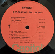 Laden Sie das Bild in den Galerie-Viewer, Sweet* : Desolation Boulevard (LP, Album, Los)
