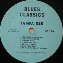 Laden Sie das Bild in den Galerie-Viewer, Tampa Red : The Guitar Wizard (1935-1953) (LP, Comp, Mono)
