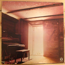 Laden Sie das Bild in den Galerie-Viewer, John Fogerty : John Fogerty (LP, Album, CTH)
