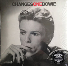 Laden Sie das Bild in den Galerie-Viewer, David Bowie : ChangesOneBowie (LP, Comp, RE, 180)
