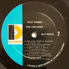 Laden Sie das Bild in den Galerie-Viewer, The Ventures : Wild Things! (LP, Album, Mono, Roc)
