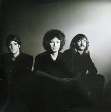 Laden Sie das Bild in den Galerie-Viewer, Eagles : The Long Run (LP, Album, SP )
