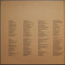 Laden Sie das Bild in den Galerie-Viewer, Joni Mitchell : Court And Spark (LP, Album, San)
