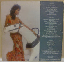 Laden Sie das Bild in den Galerie-Viewer, Stevie Wonder Presents Syreeta : Syreeta (LP, Album, Ind)
