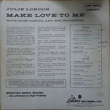 Laden Sie das Bild in den Galerie-Viewer, Julie London : Make Love To Me (LP, Album, Mono, Hol)
