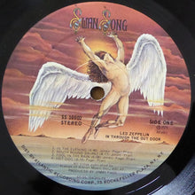 Laden Sie das Bild in den Galerie-Viewer, Led Zeppelin : In Through The Out Door (LP, Album, "D")
