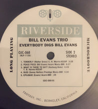 Laden Sie das Bild in den Galerie-Viewer, Bill Evans Trio* : Everybody Digs Bill Evans (LP, Album, RE, RP)
